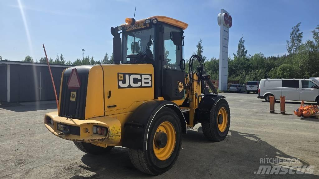 JCB 411 Tekerlekli yükleyiciler
