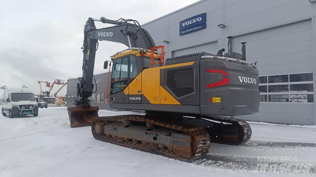 Volvo EC 300 EL Paletli ekskavatörler