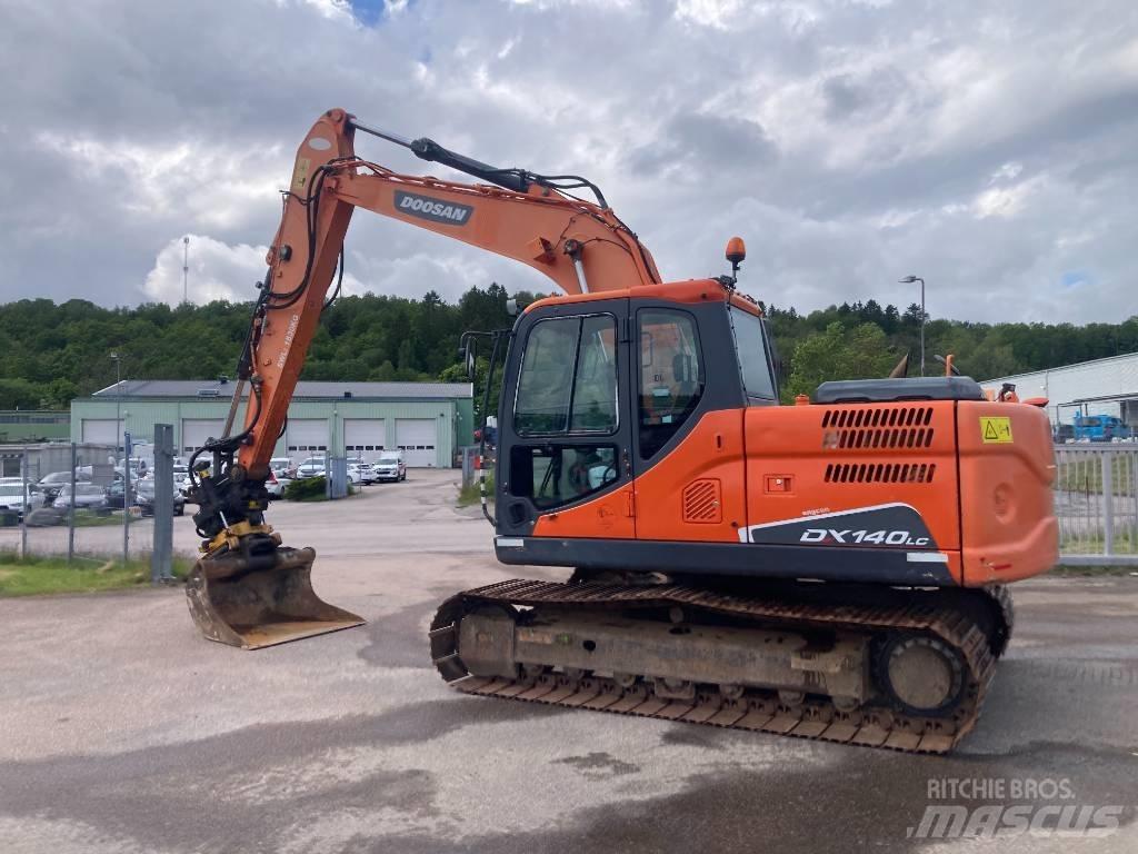 Doosan DX 140 LC-3 Paletli ekskavatörler
