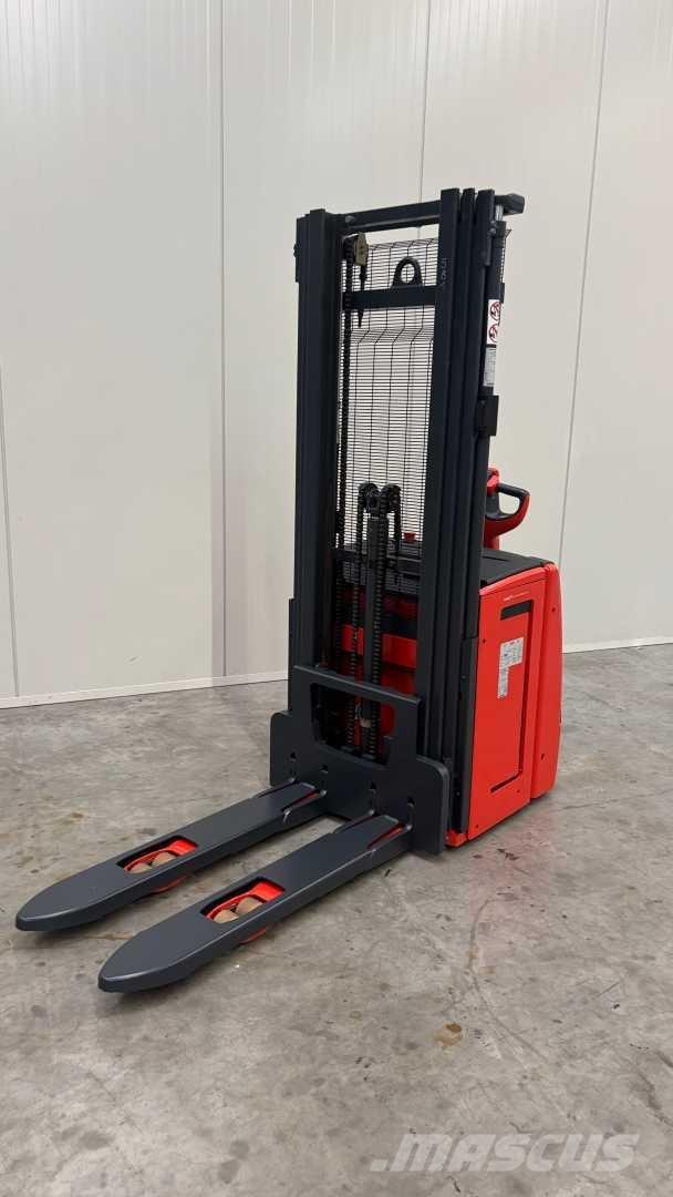 Linde L14 Akülü depo ekipmanları