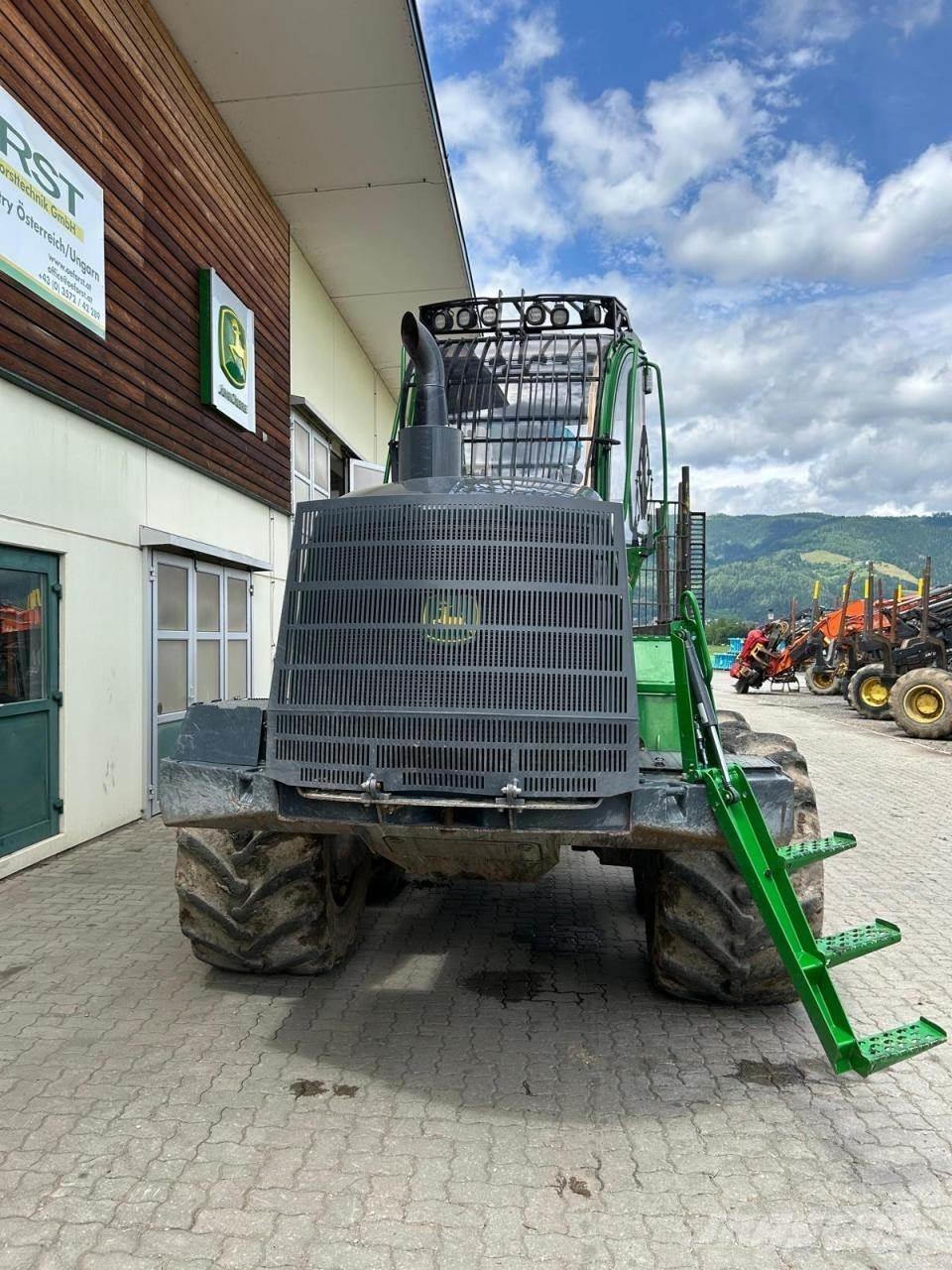 John Deere 1510 G Tomruk yükleyici traktörler