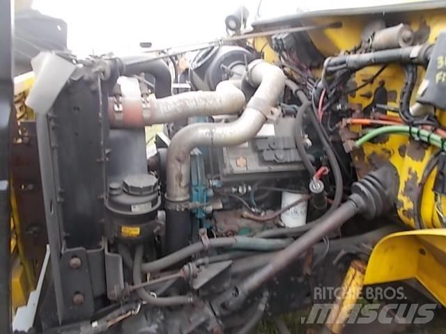 International 4900 Araç üzeri vinçler
