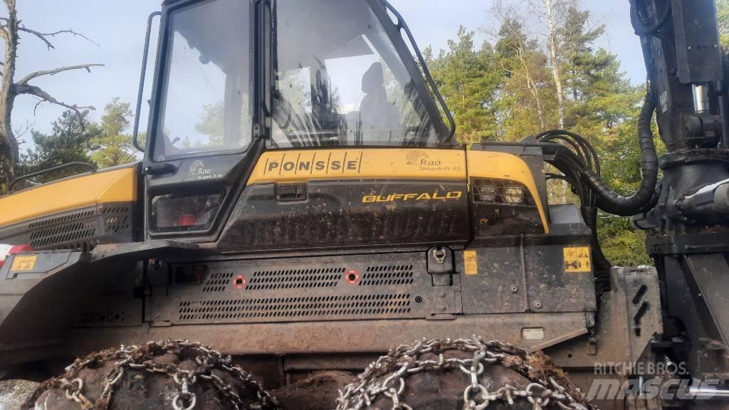 Ponsse BUFFALO AF 8W Tomruk yükleyici traktörler