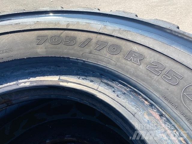 Michelin 705/70 R25 Lastikler