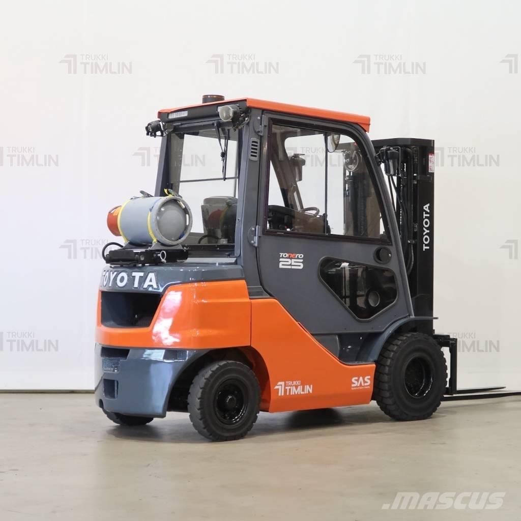 Toyota 02-8FGF25 LPG'li forkliftler
