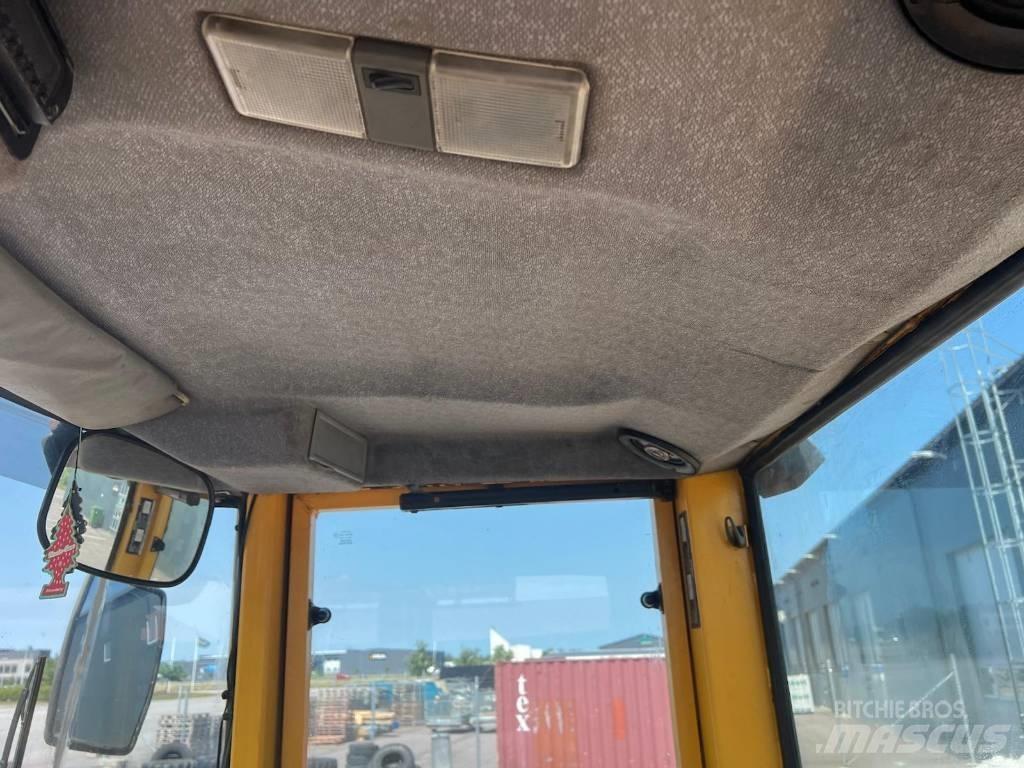 Volvo L 70 C Tekerlekli yükleyiciler