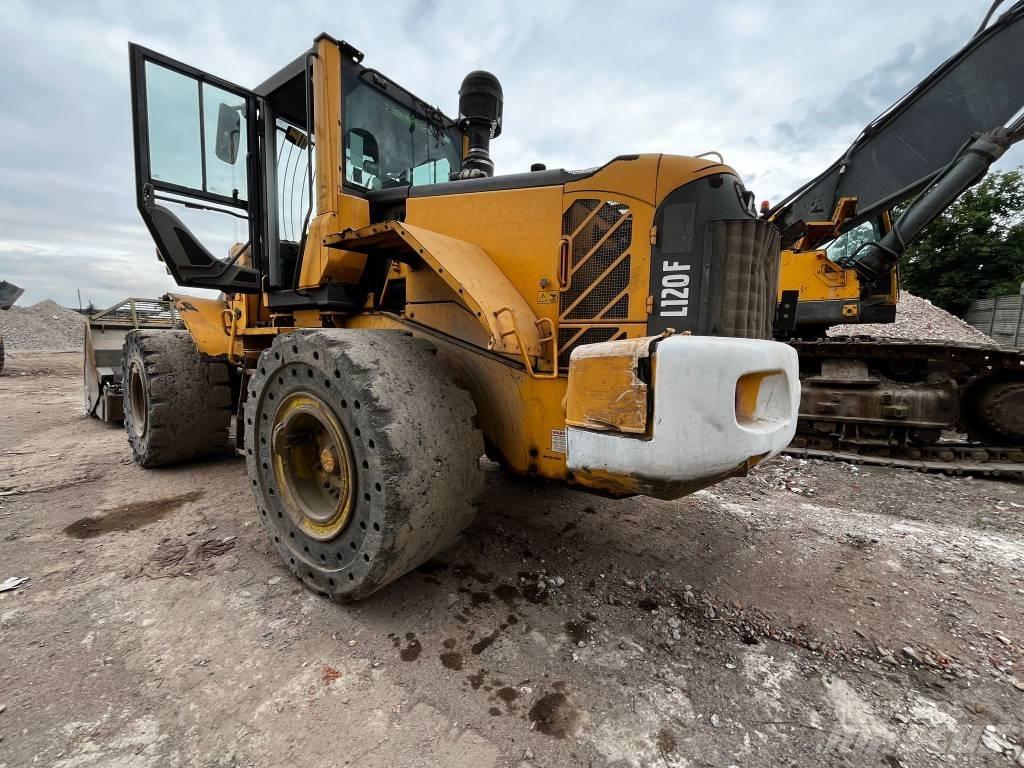 Volvo L 120 F Tekerlekli yükleyiciler