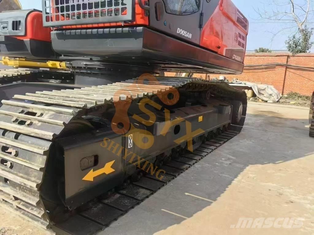 Doosan DX 225 LC Uzun bomlu ekskavatörler