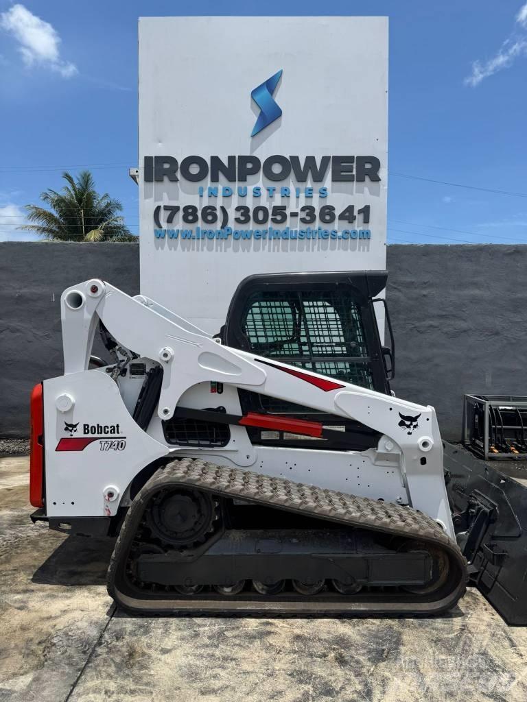 Bobcat T 740 Skid steer loderler