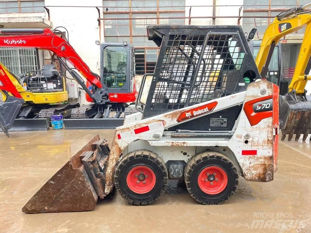 Bobcat S 70 Skid steer loderler
