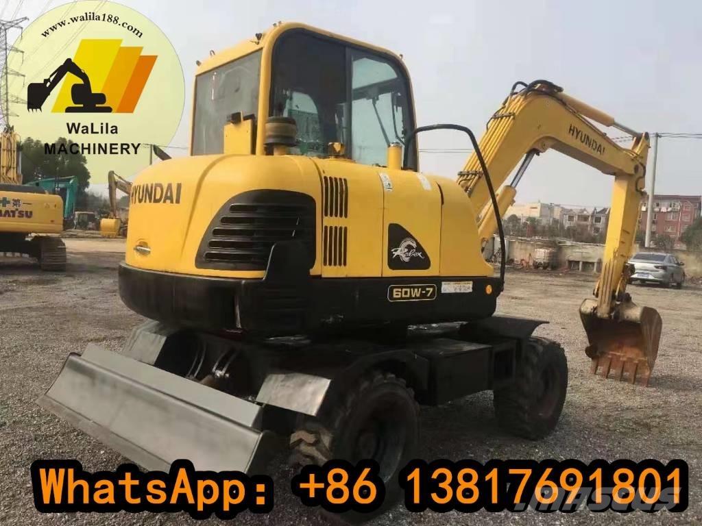 Hyundai 60 W Lastik tekerli ekskavatörler