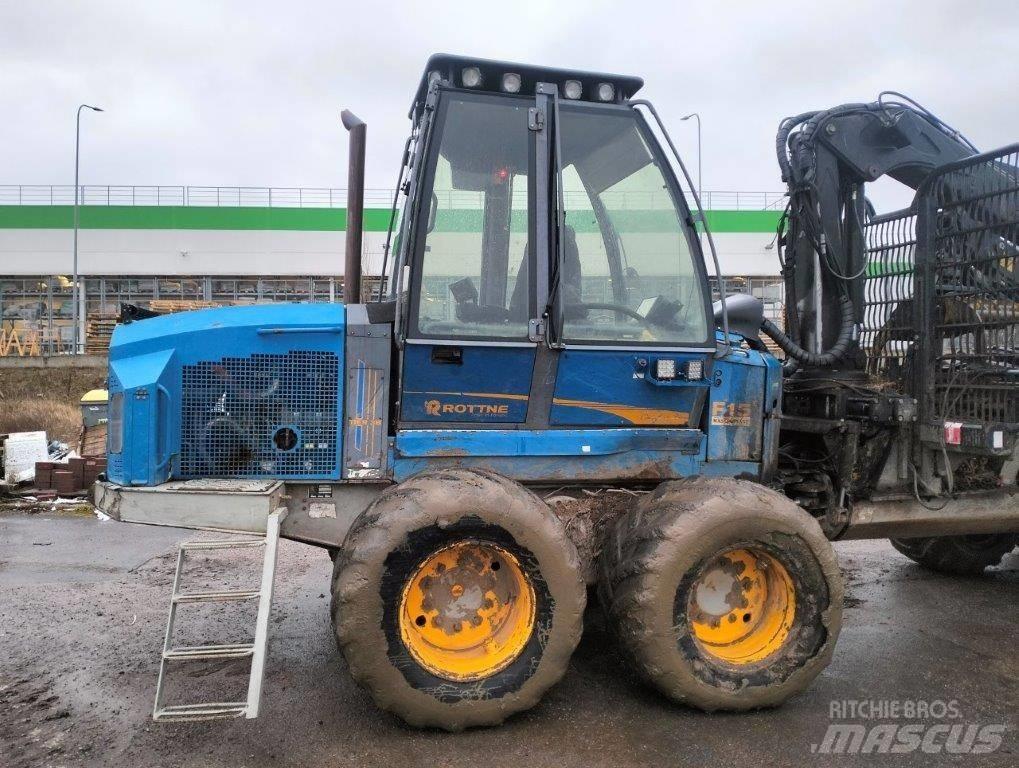 Rottne F15C Tomruk yükleyici traktörler