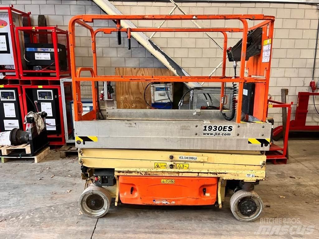JLG 1930ES Makasli platformlar