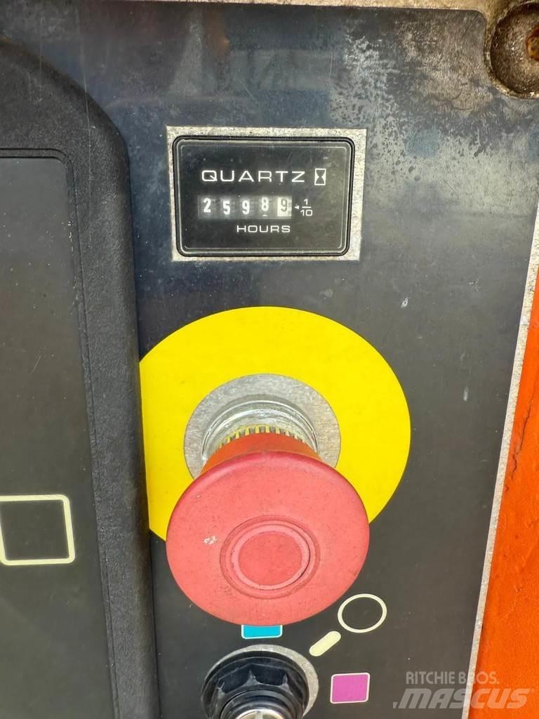 JLG 340 AJ Körüklü personel platformları