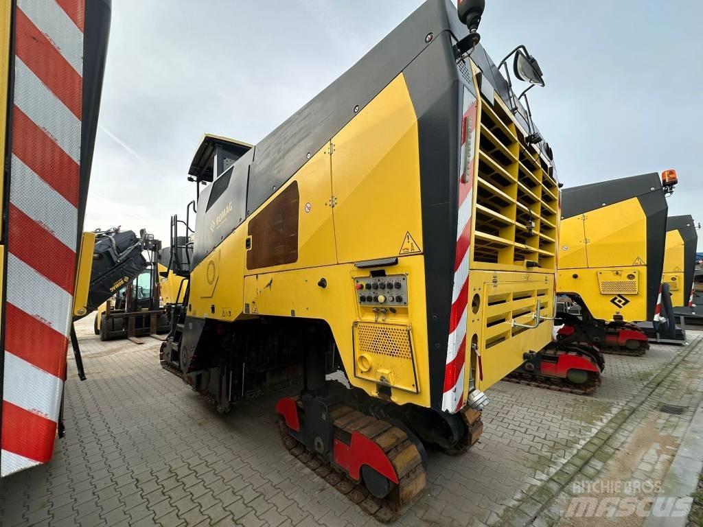 Bomag BM 2000/75 Asfalt kaziyicilar