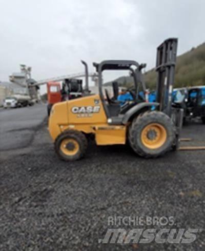 CASE 586H Arazi tipi forklift