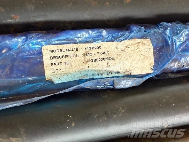 Miller MGB 200 Hidrolik kırıcılar