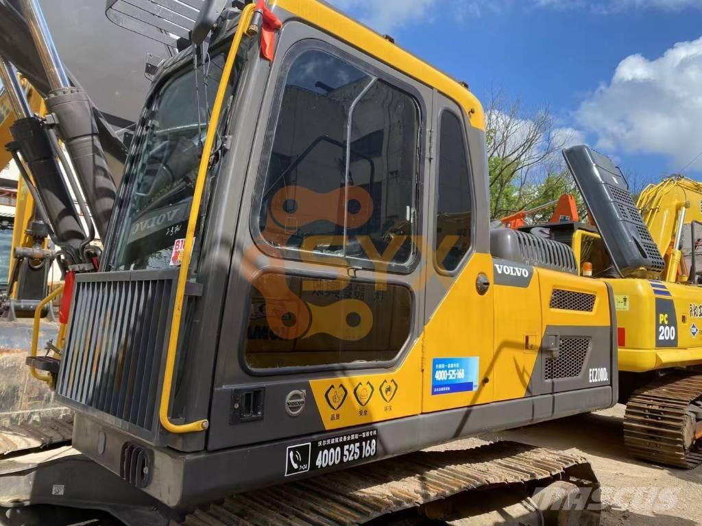 Volvo EC 200 Paletli ekskavatörler