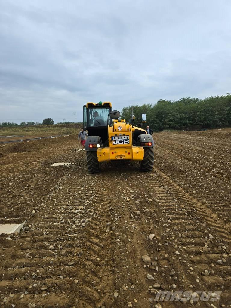 JCB 535-140 Teleskopik yükleyiciler