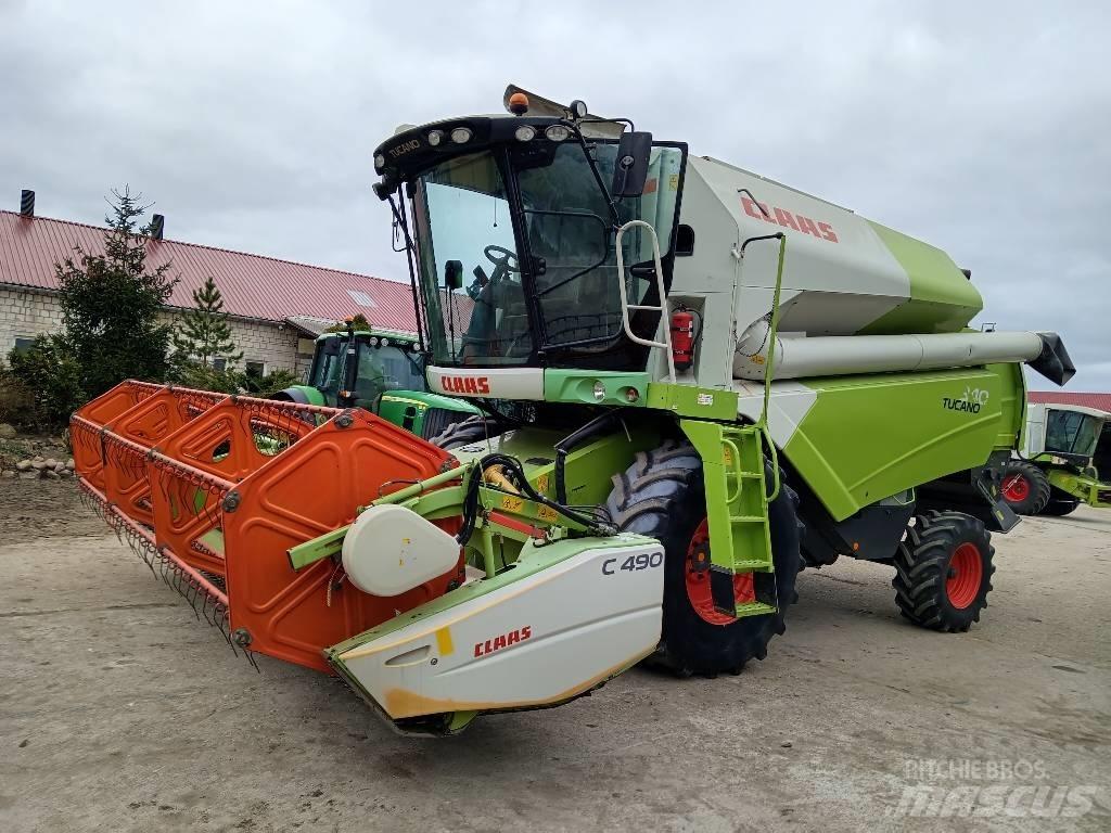 CLAAS Tucano 340 Biçerdöverler