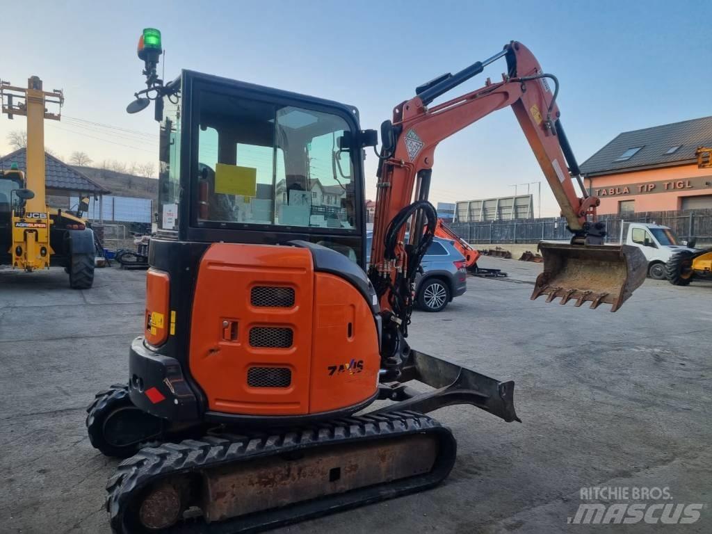 Hitachi Zaxis 33 Mini ekskavatörler, 7 tona dek