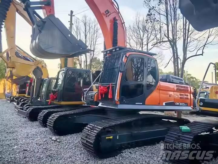 Doosan DH300 Paletli ekskavatörler