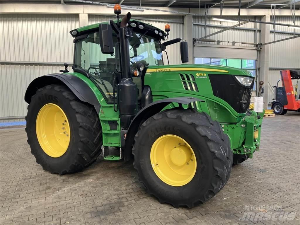 John Deere 6215R Traktörler