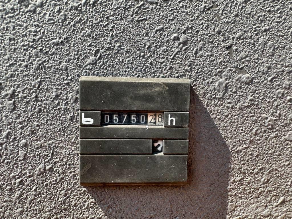 Nobas UB1236 Yıkım ekskavatörleri