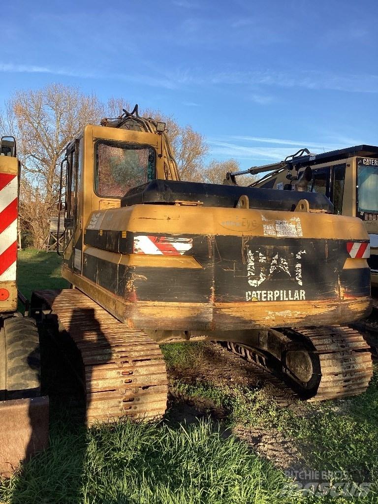 CAT 320 L Paletli ekskavatörler