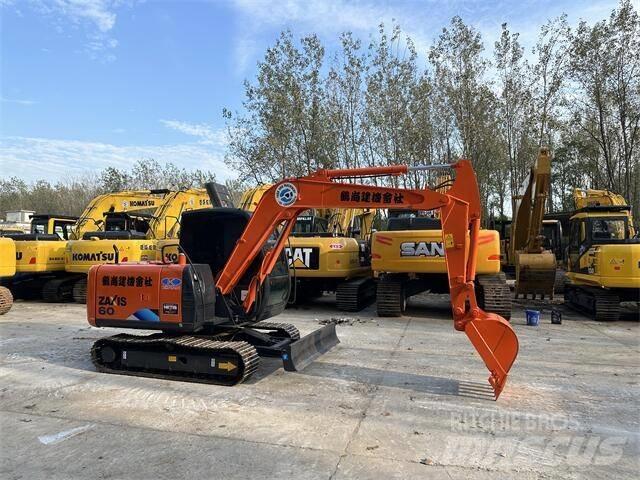 Hitachi ZX60 Paletli ekskavatörler