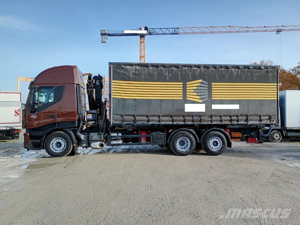 Iveco AS260S42Y/FS Kayar tenteli kamyonlar