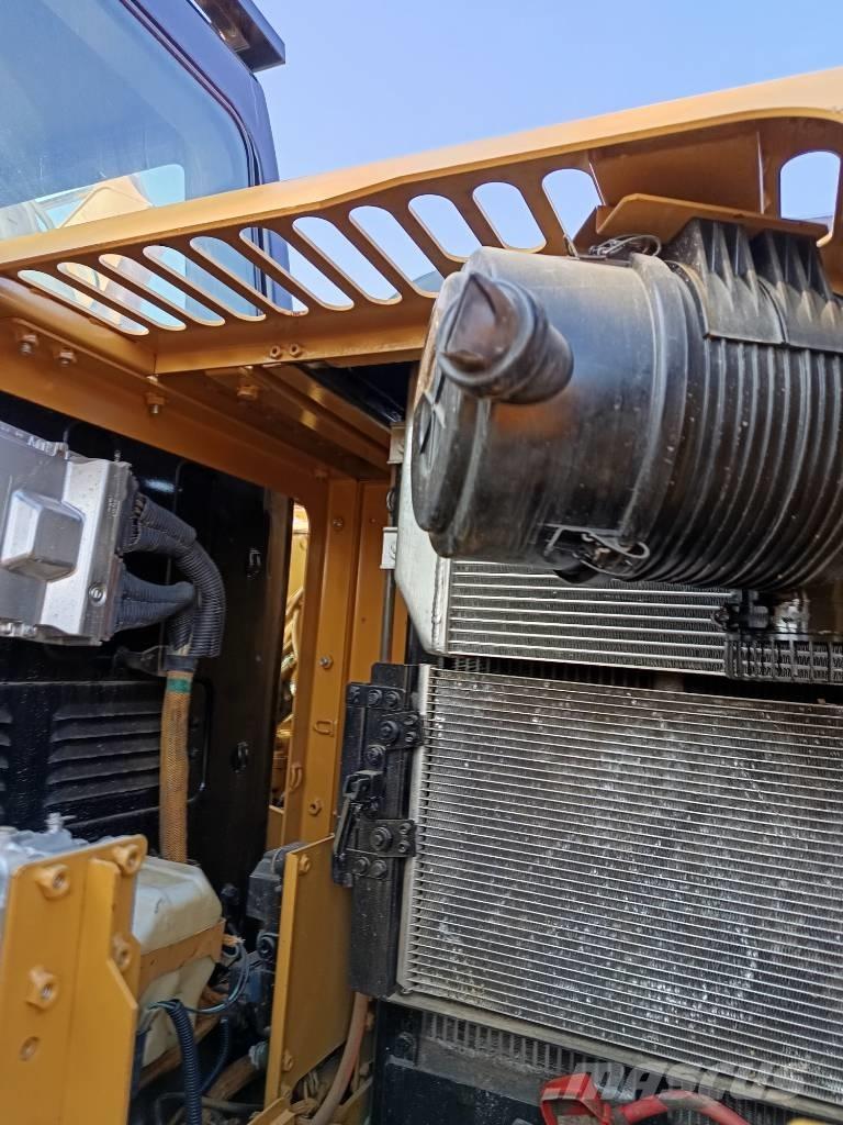 CAT 312 D2GC Paletli ekskavatörler