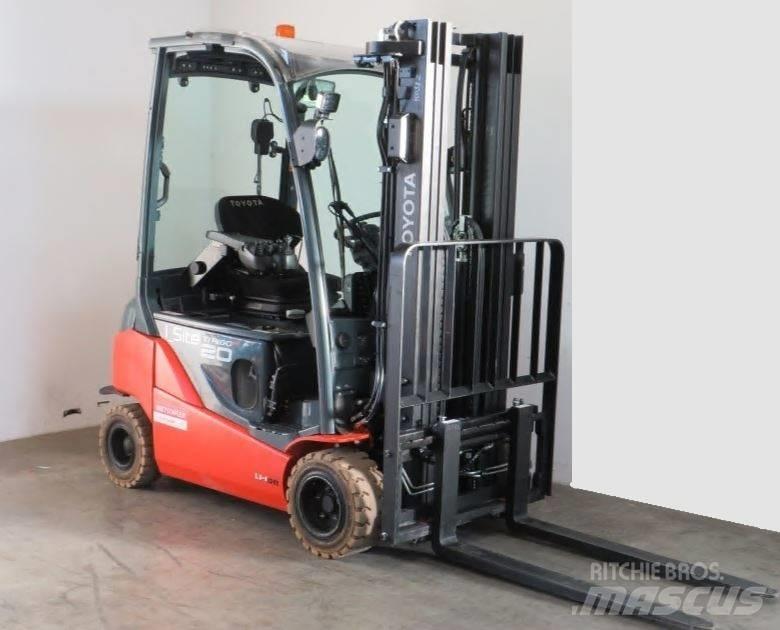 Toyota 8 FBMK 20 T Elektrikli forkliftler