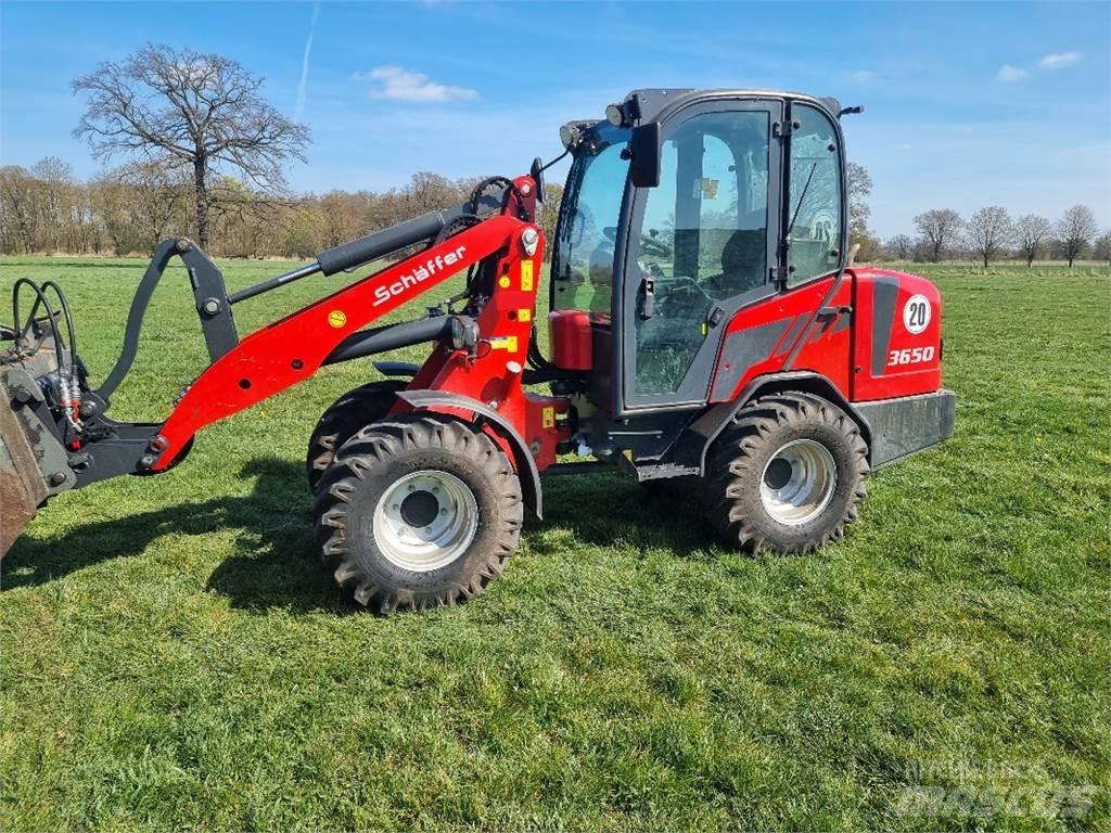 Schäffer 3650 Skid steer loderler