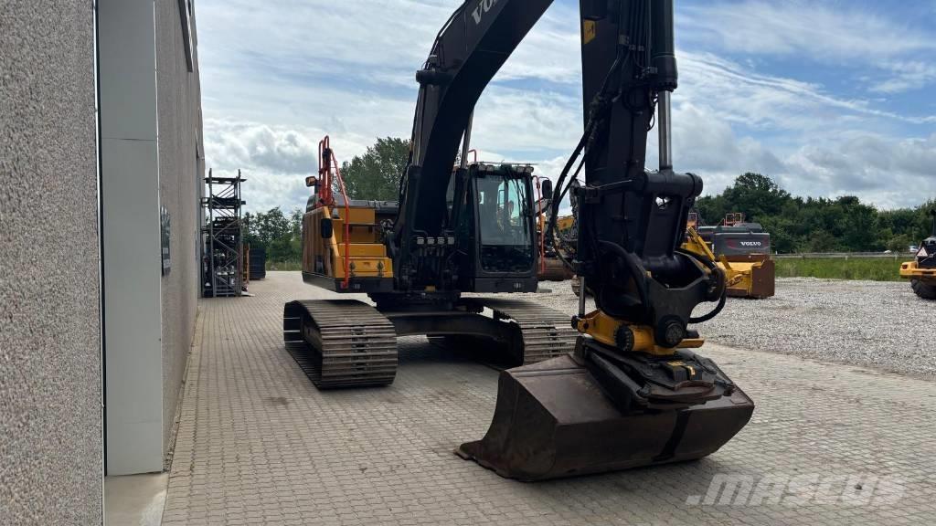Volvo EC250EL Paletli ekskavatörler