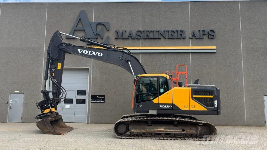 Volvo EC250EL Paletli ekskavatörler