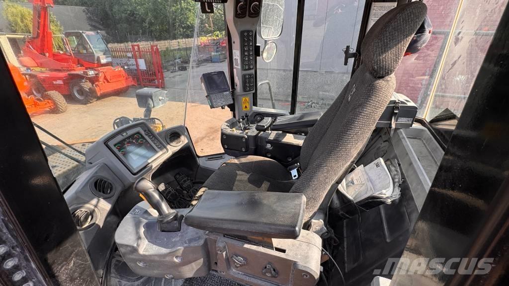 CAT 972 K Tekerlekli yükleyiciler