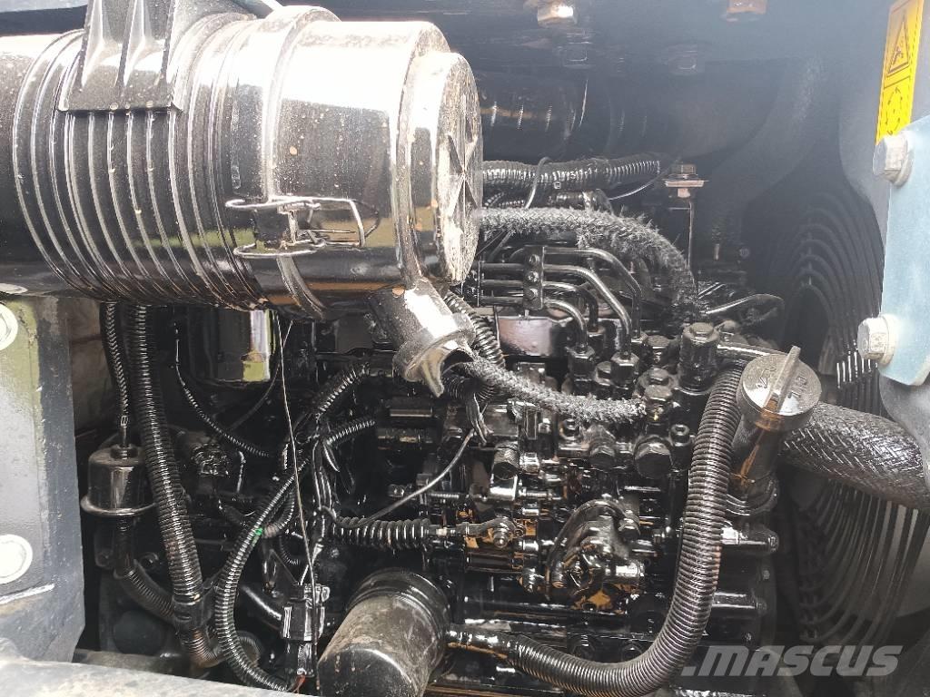 Komatsu PC 40 Paletli ekskavatörler