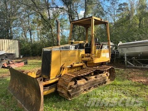 CAT D 4 C Paletli dozerler
