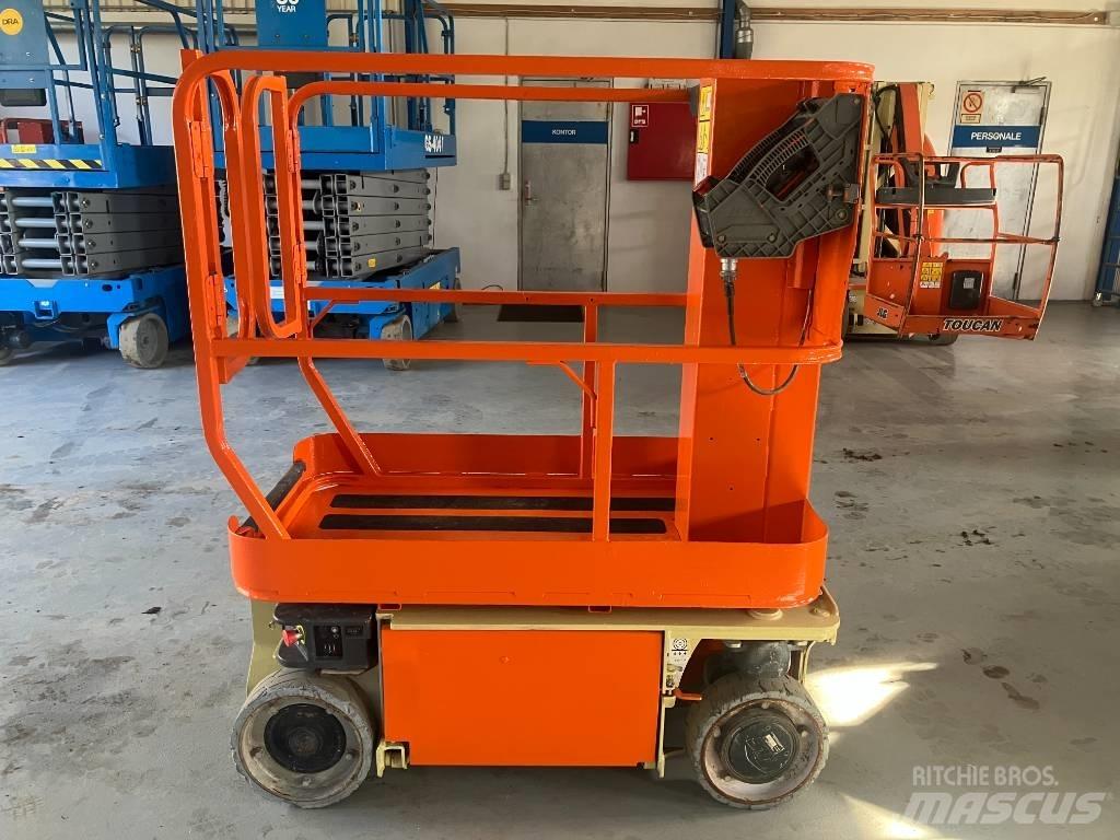 JLG 1230 ES Personel Platformları ve Cephe Asansörleri