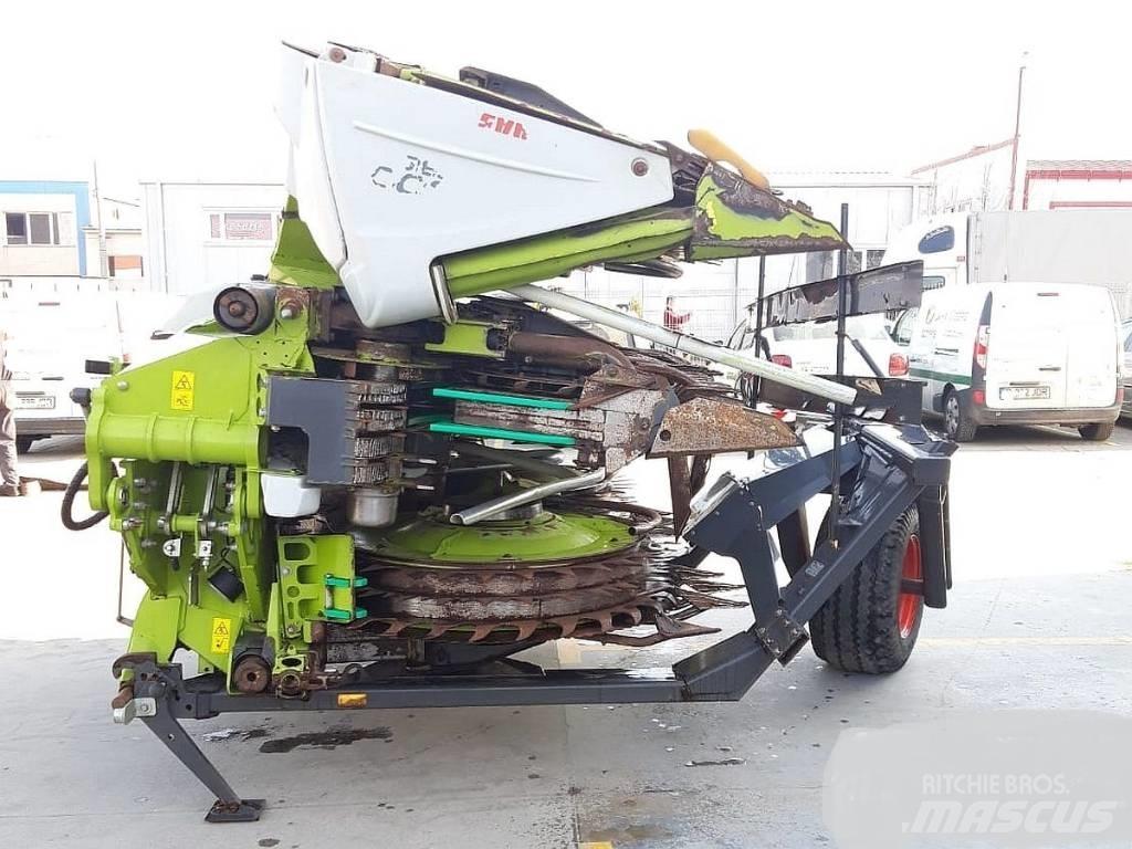CLAAS Orbis 900 AC Biçerdöver kafaları