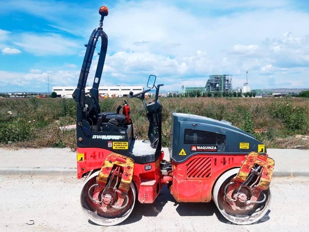Bomag BW 120 AD-4 Çift tamburlu silindirler