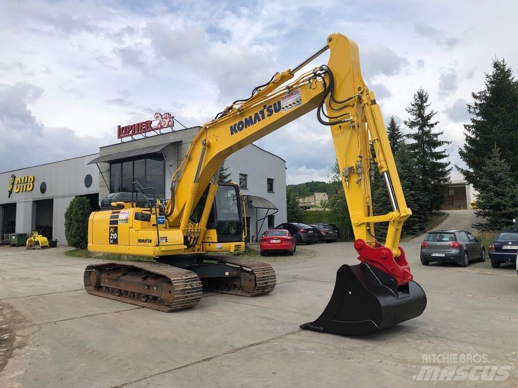 Komatsu PC210LC-11 Paletli ekskavatörler
