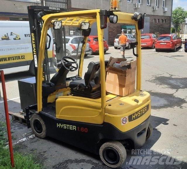 Hyster J1.6XN Elektrikli forkliftler