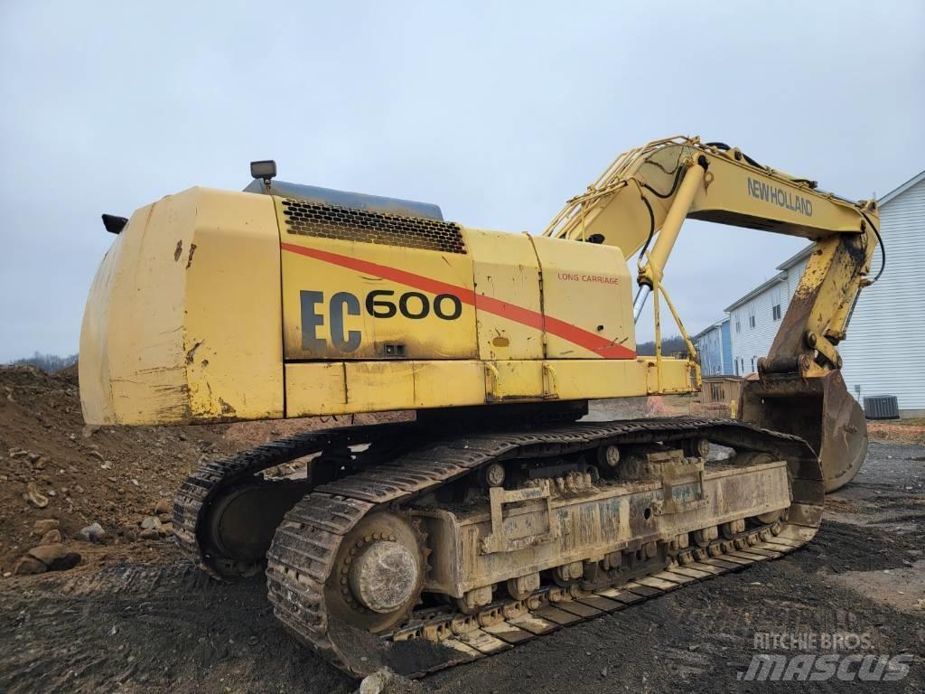 New Holland ec660 Paletli ekskavatörler