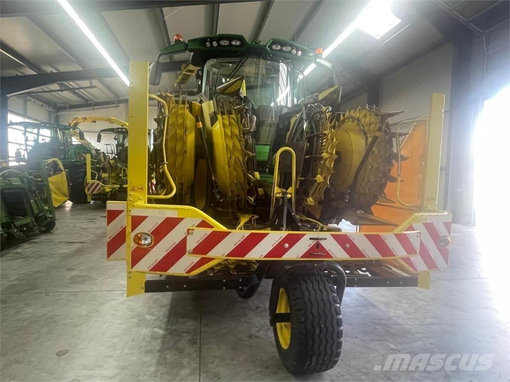 John Deere 9500 i Kendi yürür silaj makinalari