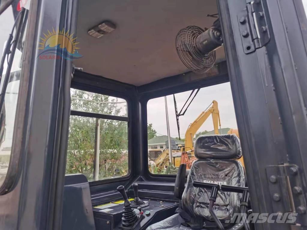 Shantui SD 32 Paletli dozerler