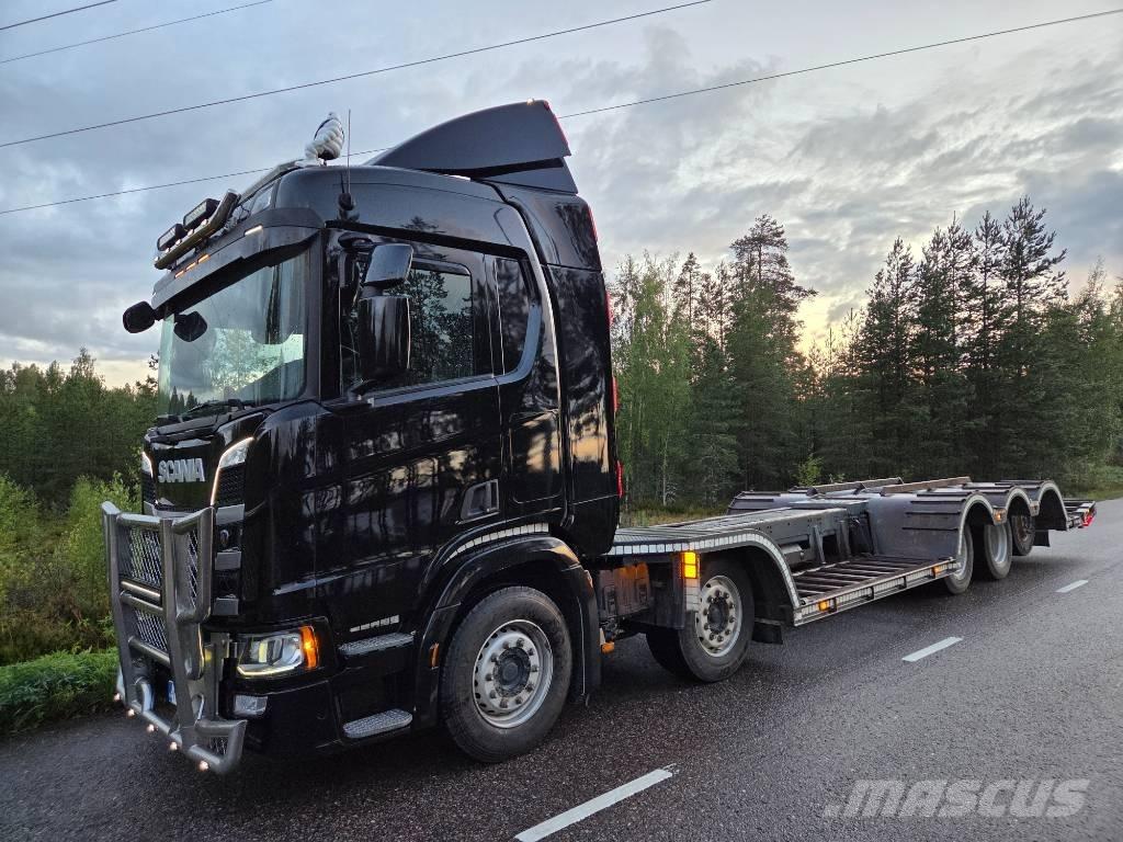 Scania R 450 Orman makinesi taşıma kamyonları