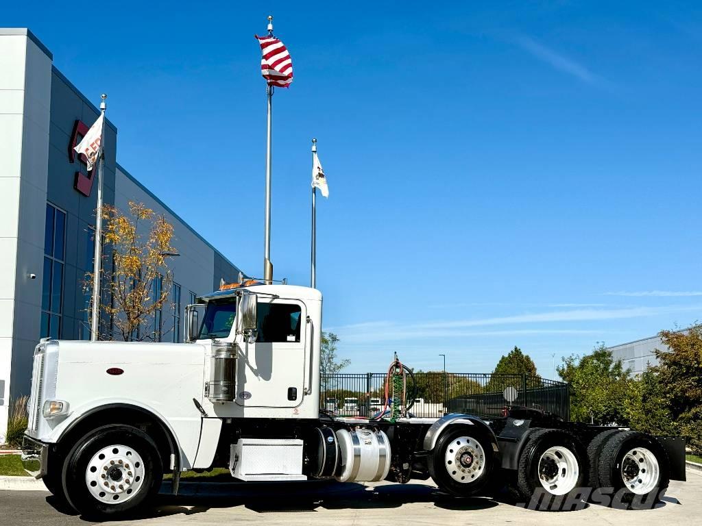 Peterbilt 389 PRIDE Çekiciler