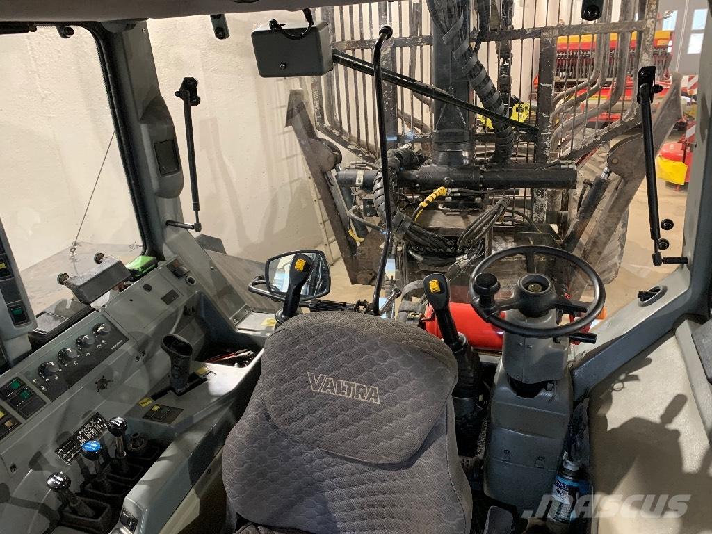 Valtra 8950 Orman traktörleri